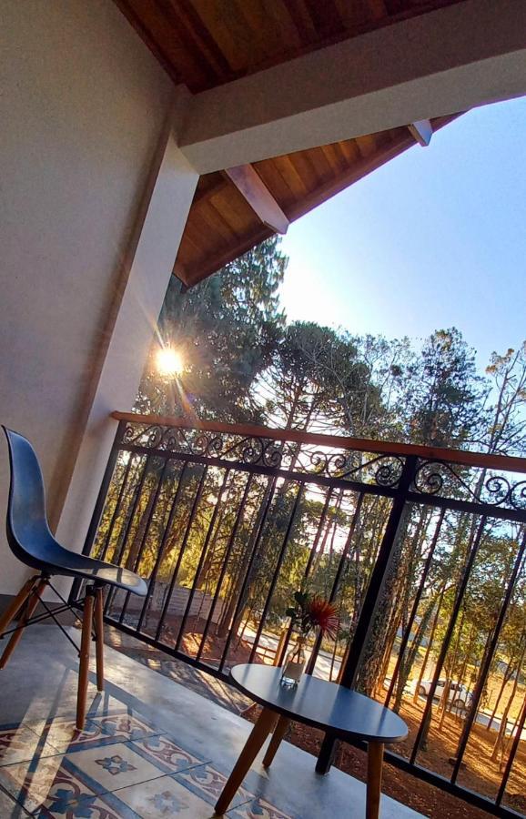Terrace Chalés Monte Verde  Exterior foto